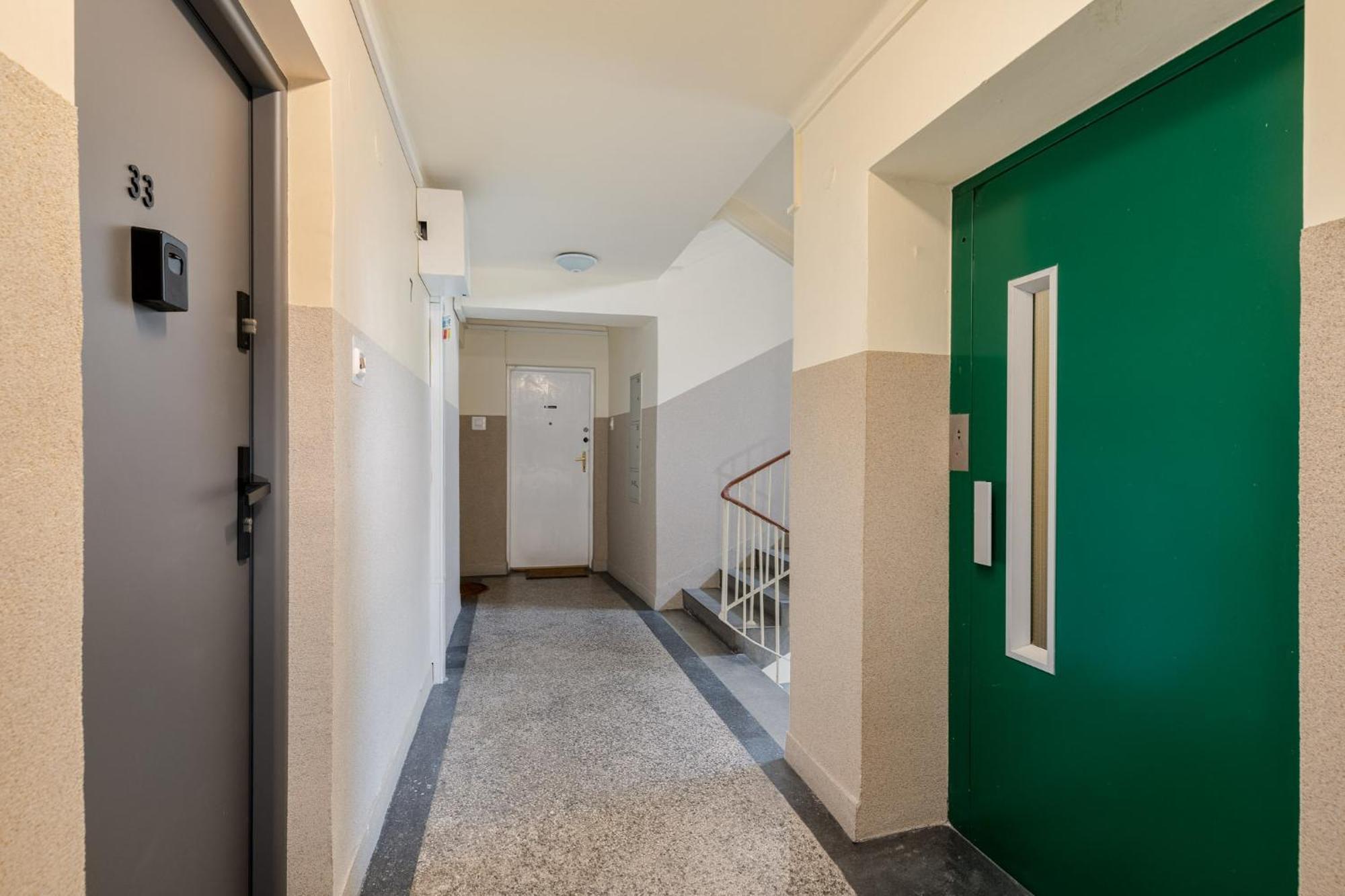 Czarnowiejska Mini Studio With Loggia Krakow Exterior photo